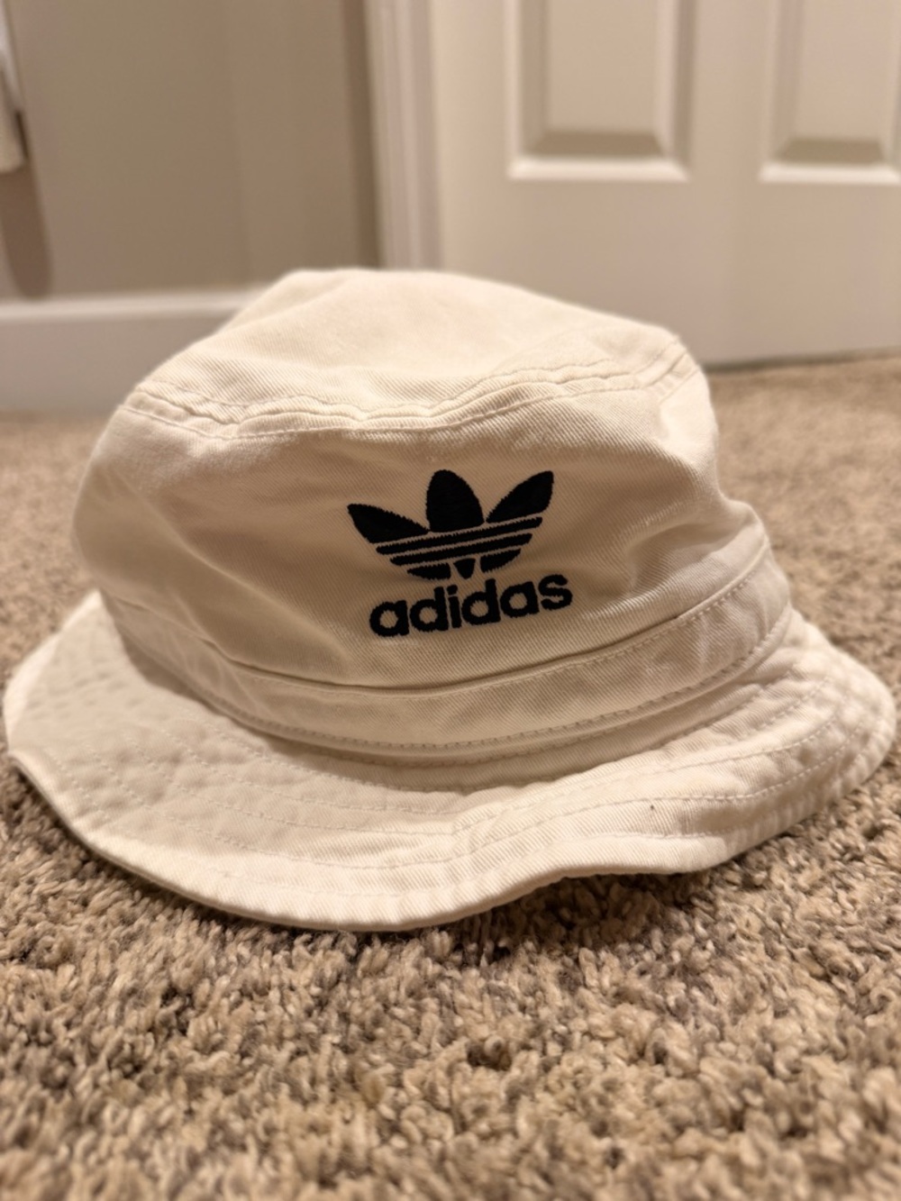 adidas White Bucket Hat with Black Trefoil Patch